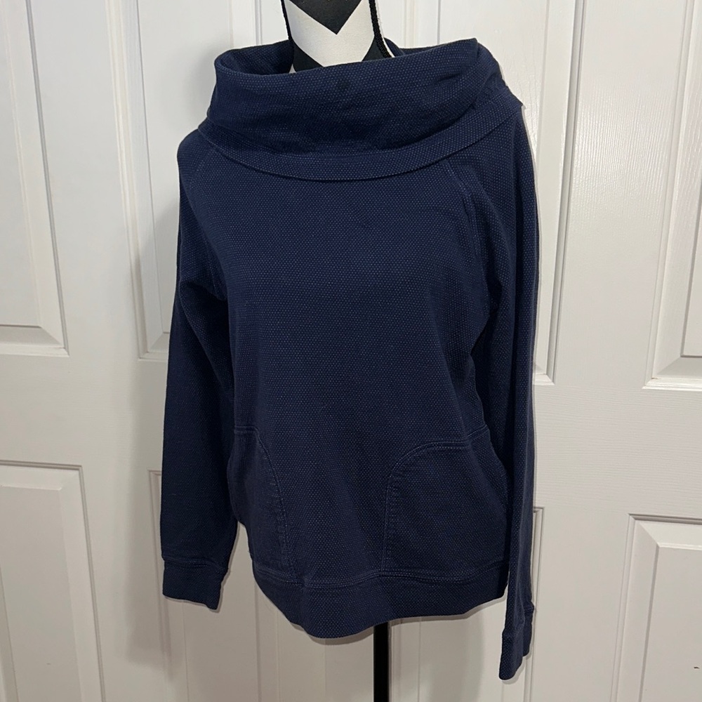 Patagonia Women's Cowl Neck Top w/ Pockets